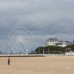 le bassin d'arcachon au fil des siècles, vue de la plage d'arcachon aujourd'hui