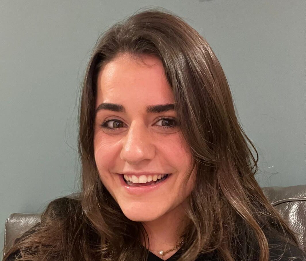 Eva employée polyvalente